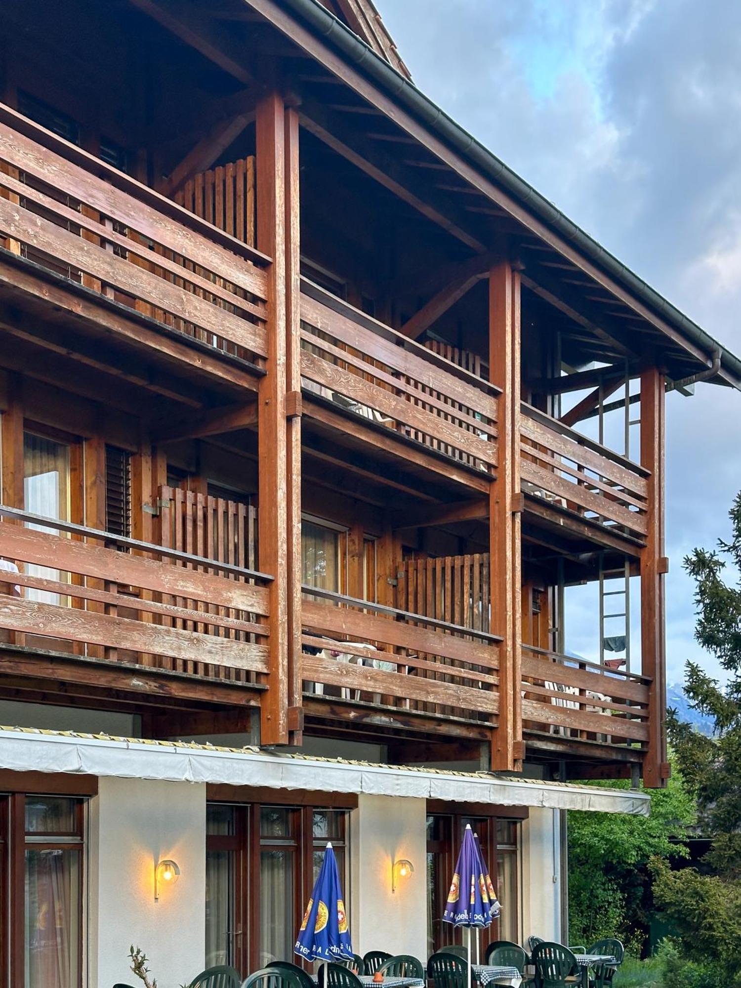 Hotel Aeschipark Aeschi Bei Spiez Exterior photo