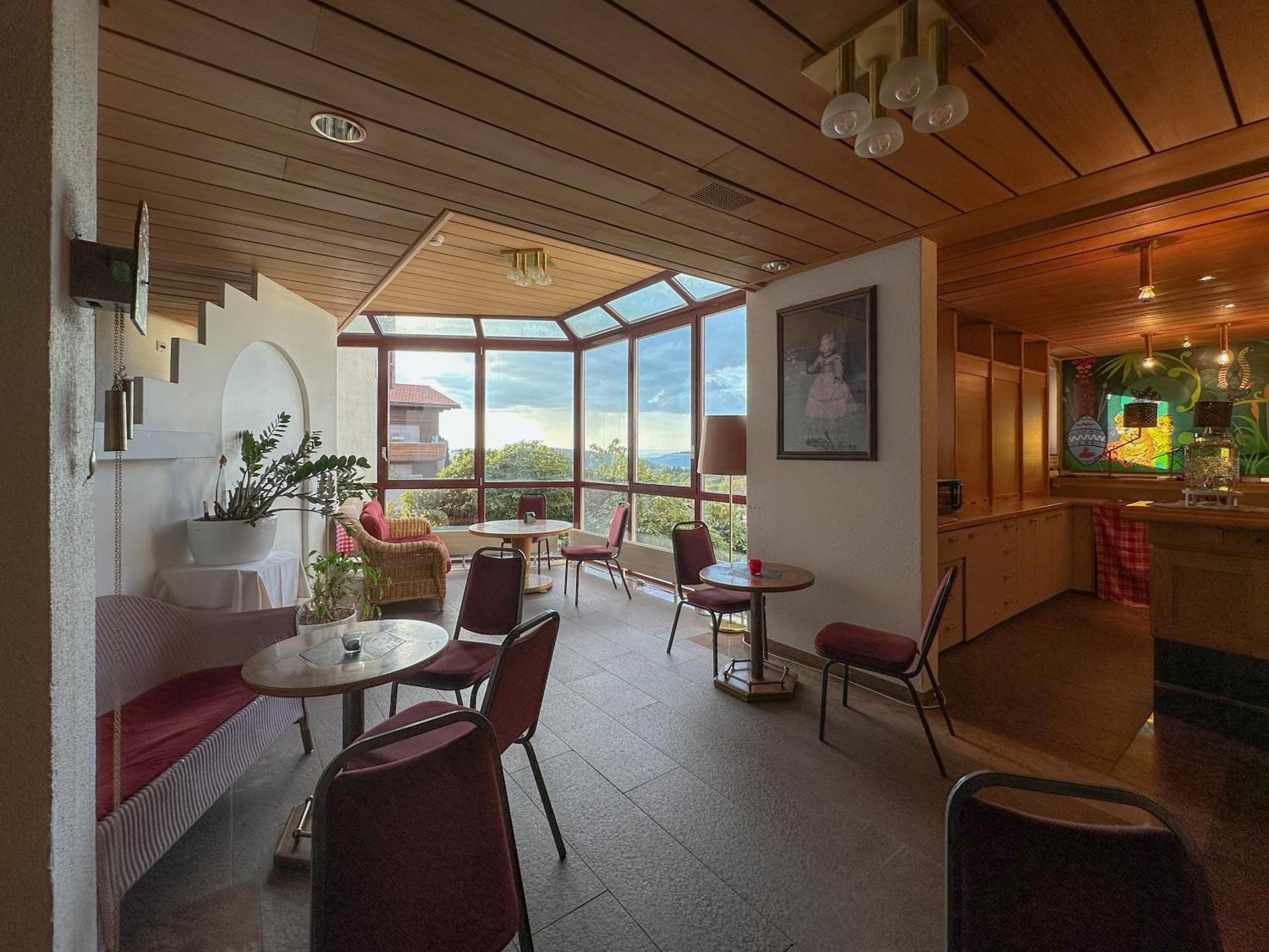 Hotel Aeschipark Aeschi Bei Spiez Exterior photo
