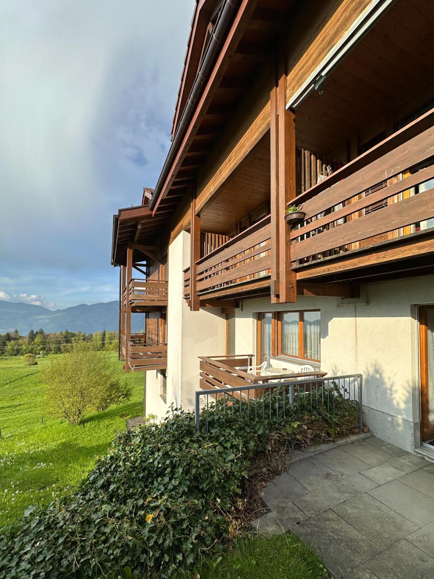 Hotel Aeschipark Aeschi Bei Spiez Exterior photo